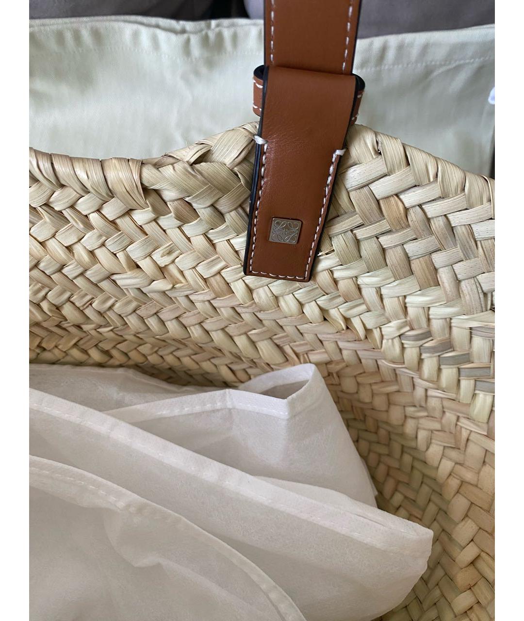 LOEWE Бежевая плетеная пляжная сумка, фото 4