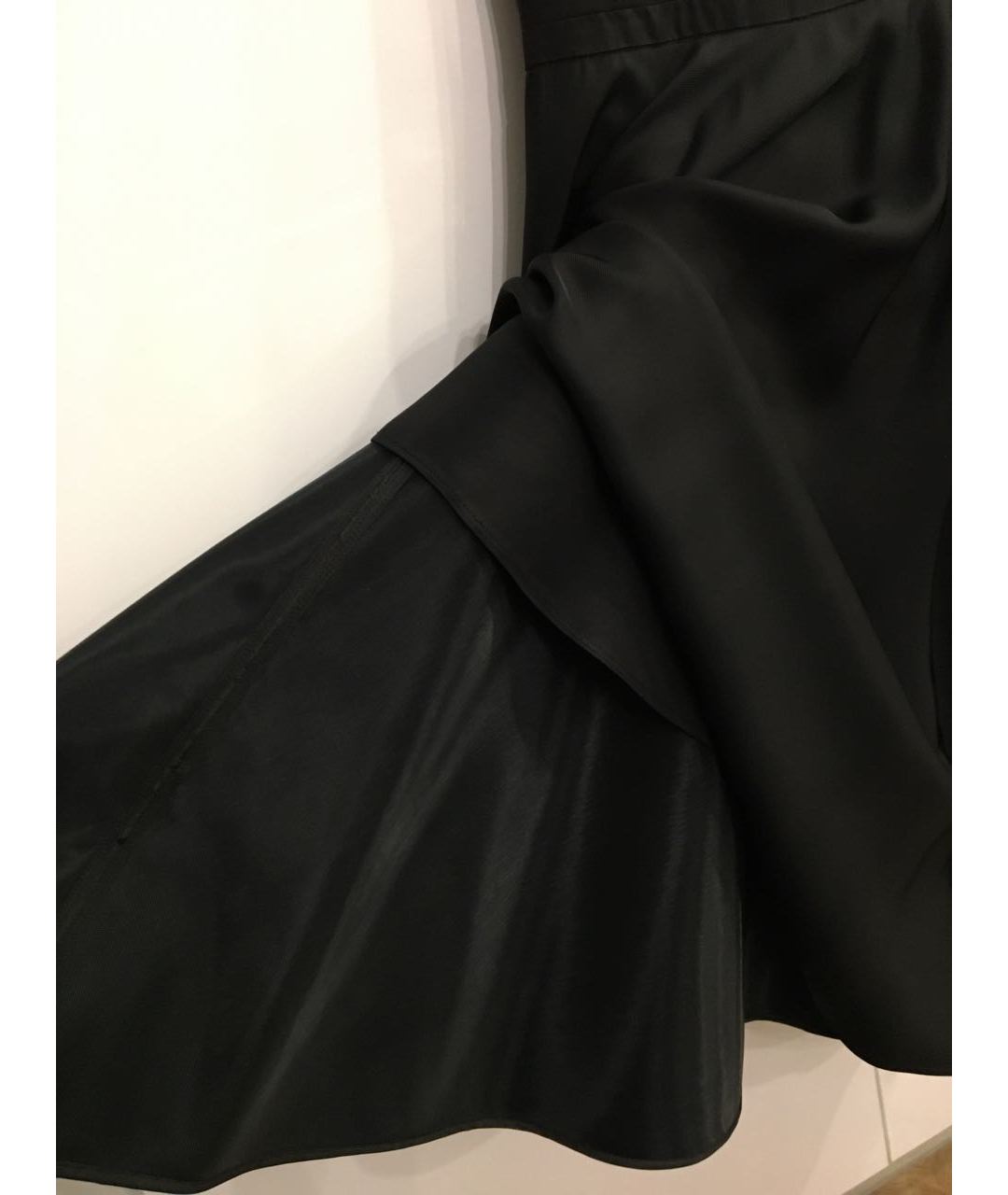 ELISABETTA FRANCHI Черное коктейльное платье, фото 4
