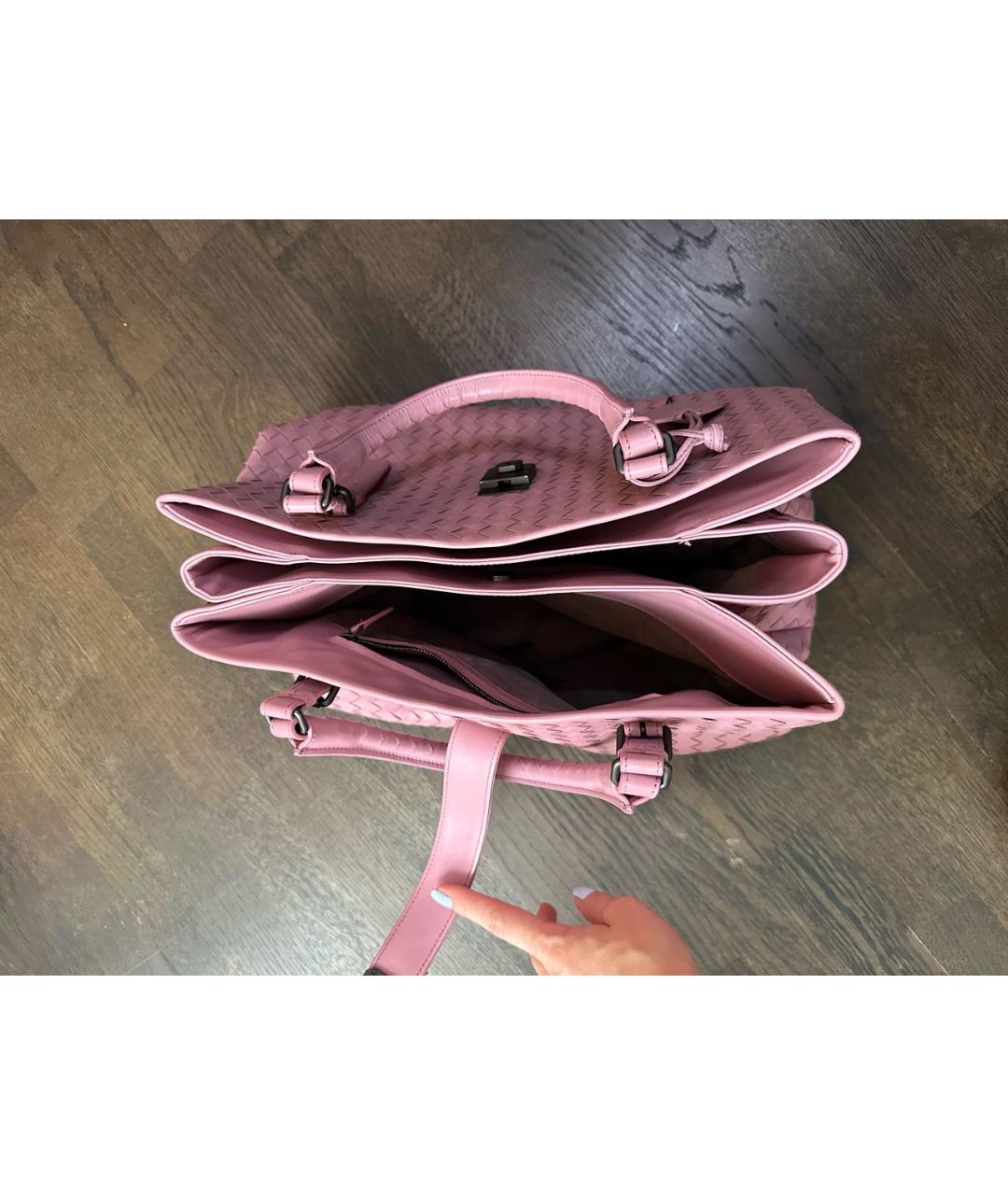 BOTTEGA VENETA Розовая кожаная сумка с короткими ручками, фото 4
