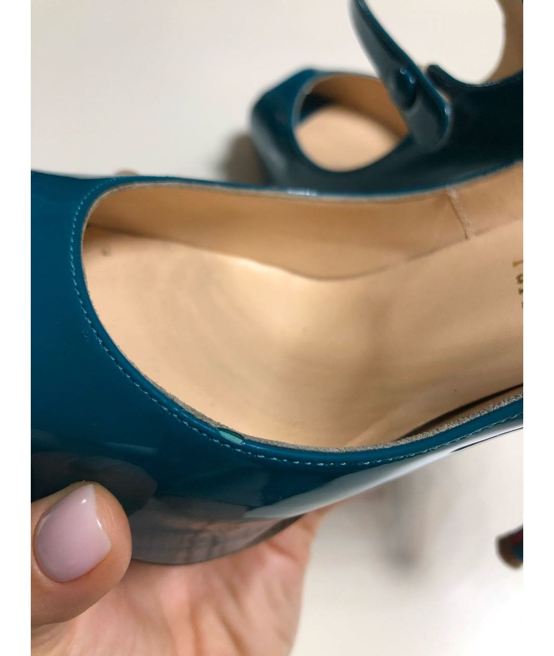 CHRISTIAN LOUBOUTIN Синие туфли из лакированной кожи, фото 8