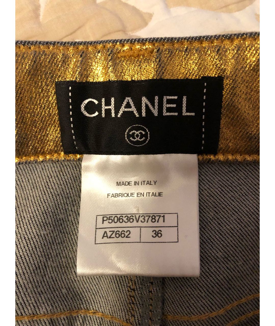 CHANEL PRE-OWNED Золотые хлопко-эластановые джинсы слим, фото 3