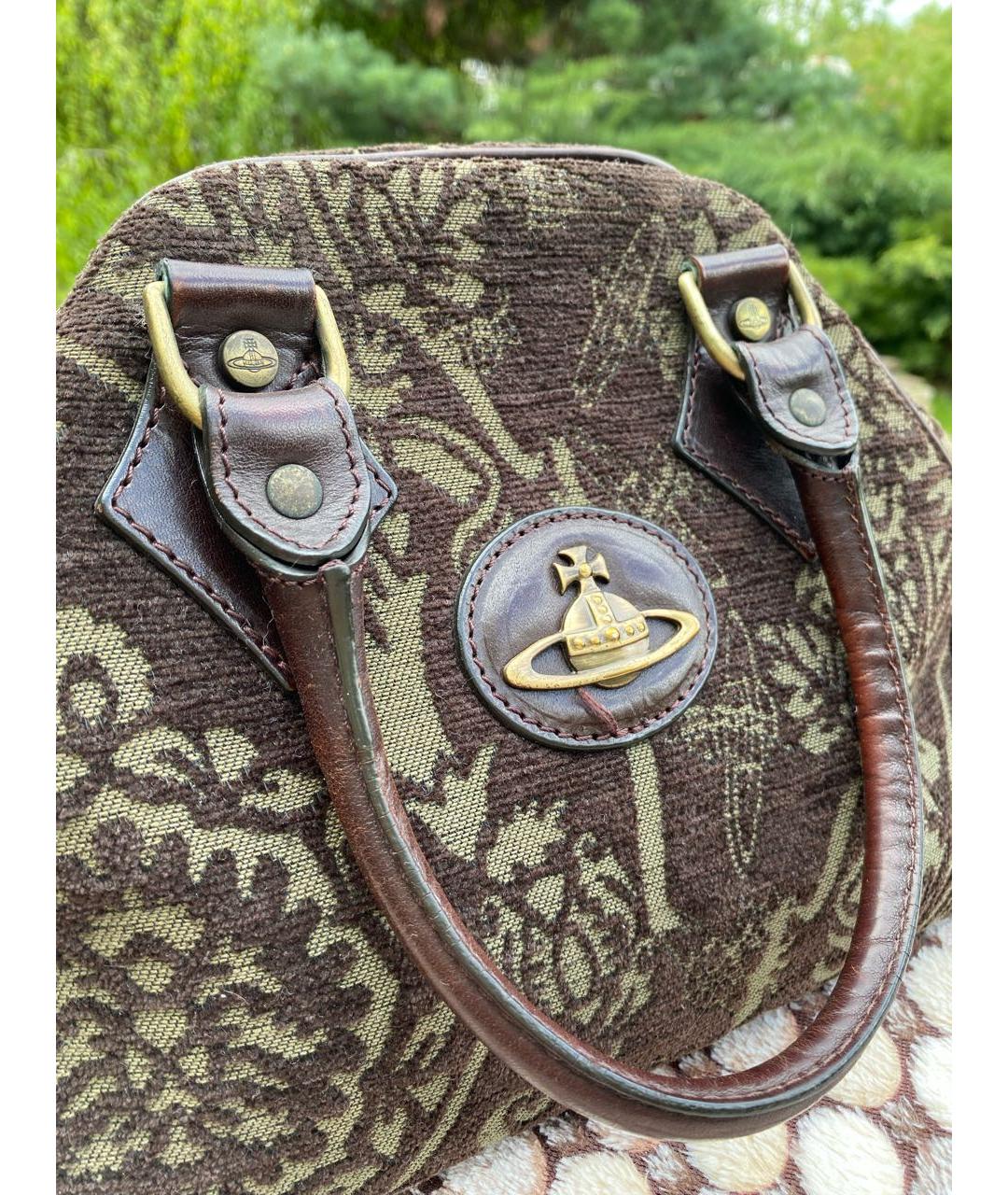 VIVIENNE WESTWOOD VINTAGE Коричневая тканевая сумка с короткими ручками, фото 5
