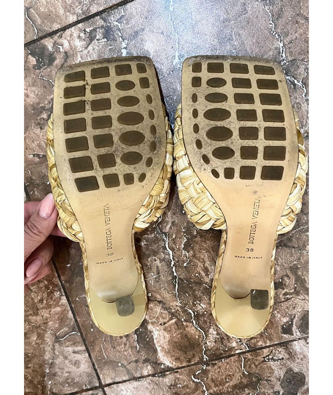 BOTTEGA VENETA Бежевые босоножки, фото 5