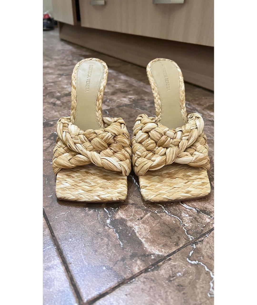 BOTTEGA VENETA Бежевые босоножки, фото 3