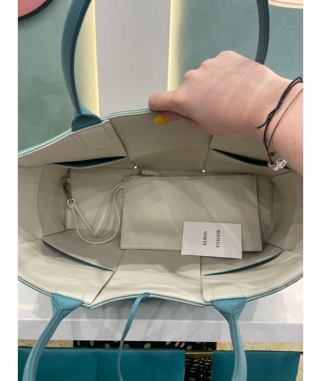 BOTTEGA VENETA Голубая кожаная сумка тоут, фото 3