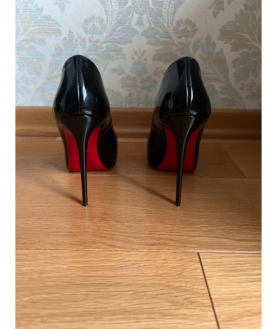 CHRISTIAN LOUBOUTIN Черные туфли из лакированной кожи, фото 4