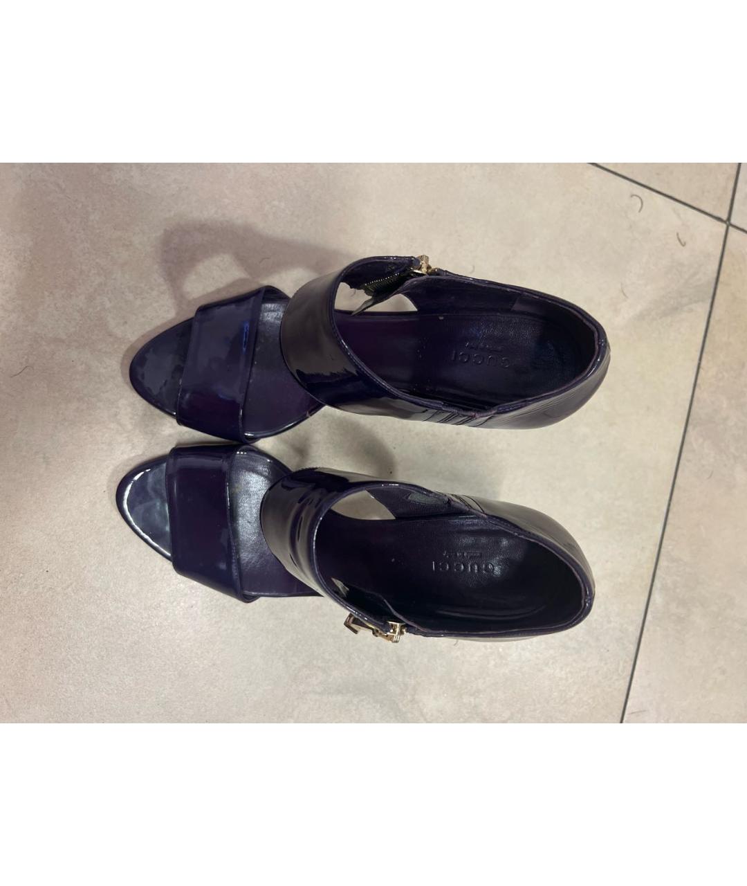 GUCCI Фиолетовые босоножки из лакированной кожи, фото 2