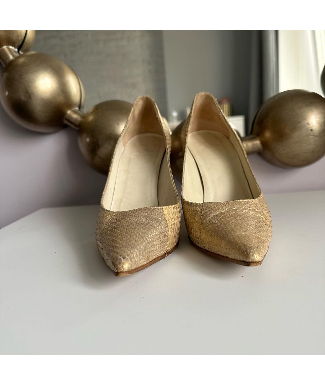 GUCCI Золотые туфли из экзотической кожи, фото 2