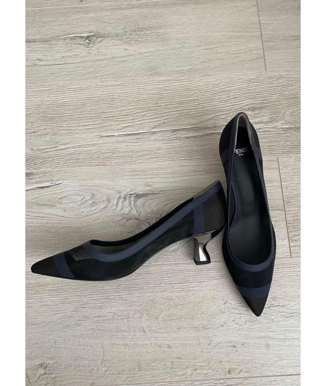 FENDI Темно-синие лодочки на низком каблуке, фото 3