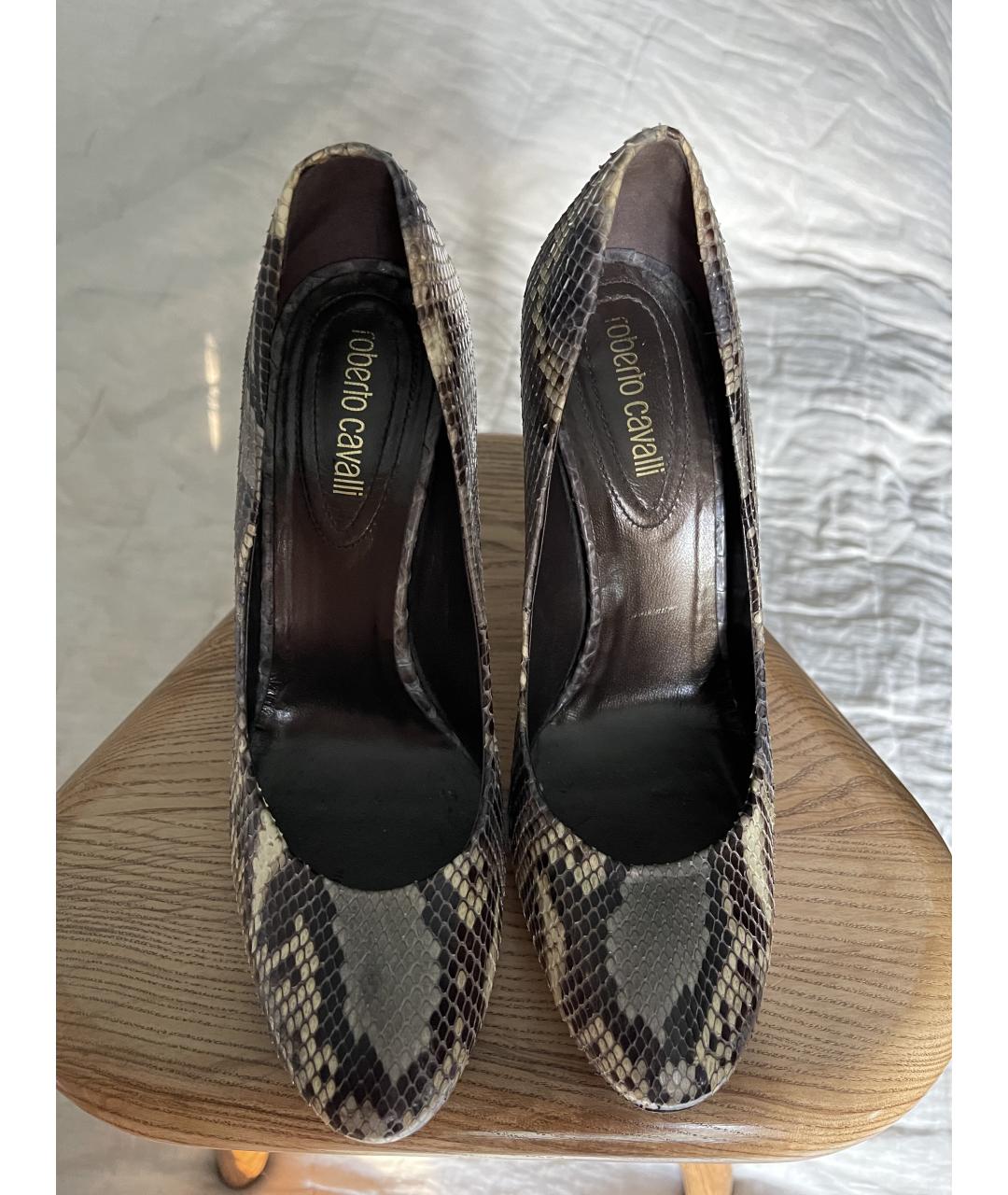 ROBERTO CAVALLI Серые туфли из экзотической кожи, фото 2