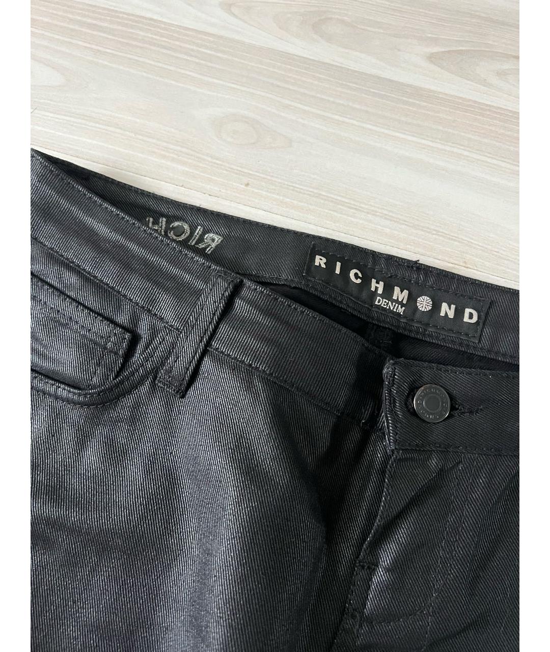 JOHN RICHMOND Черные хлопко-эластановые прямые джинсы, фото 3