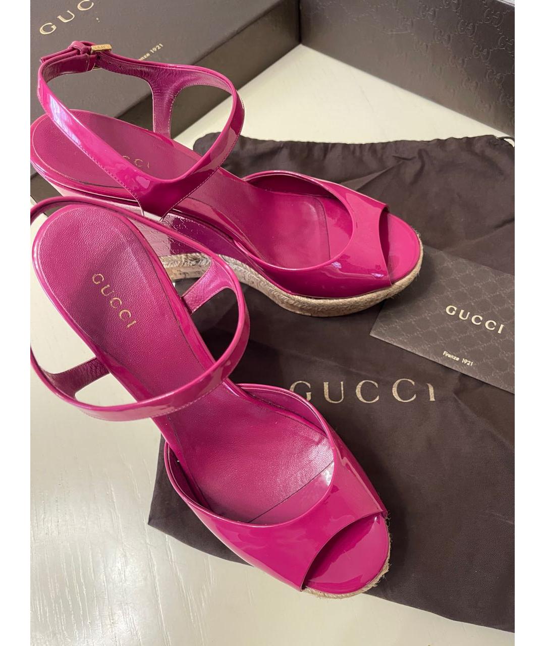 GUCCI Фуксия босоножки из лакированной кожи, фото 2