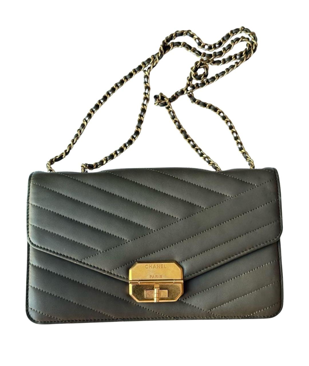 CHANEL Коричневая кожаная сумка через плечо, фото 1