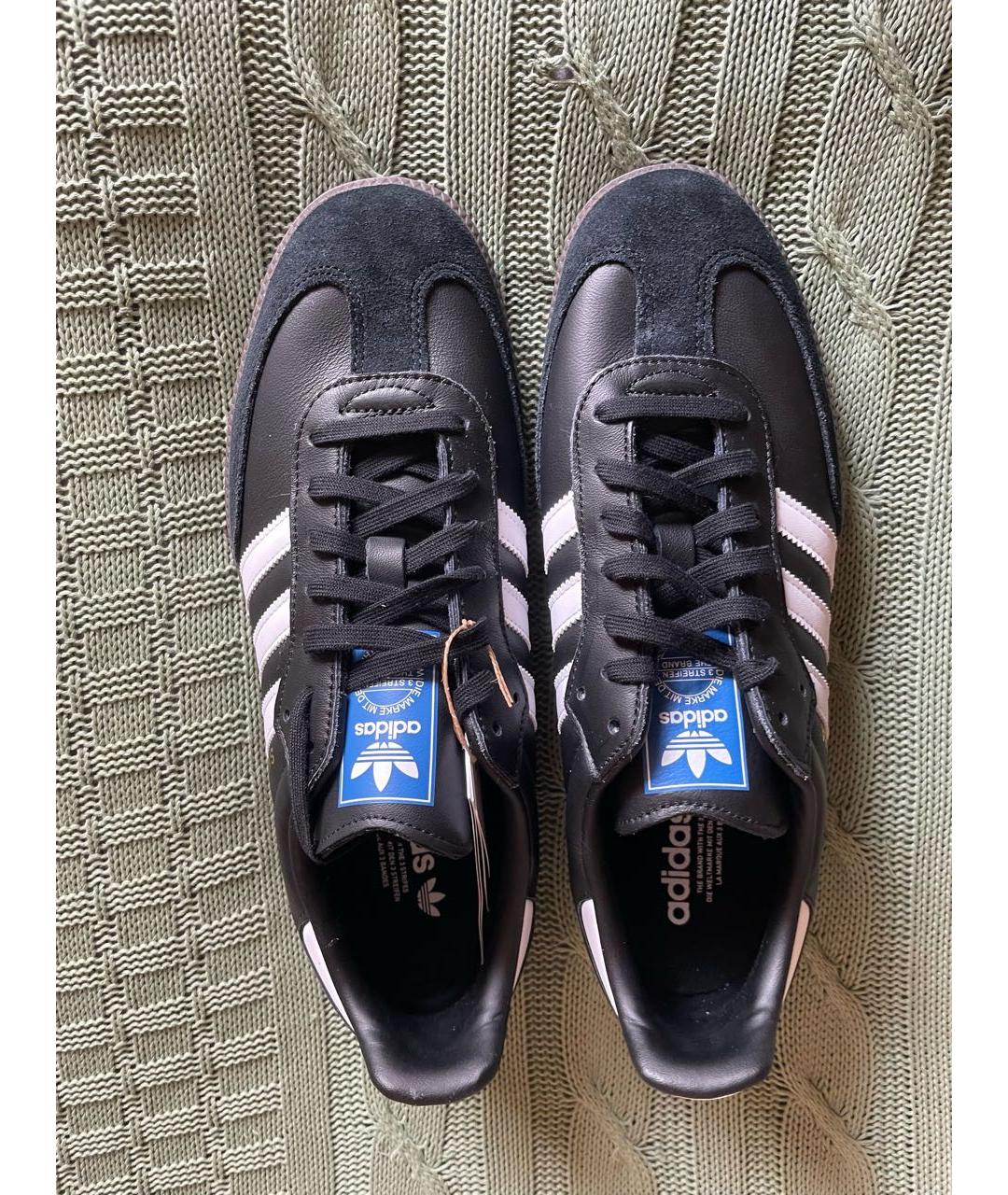 Adidas den cheap 3