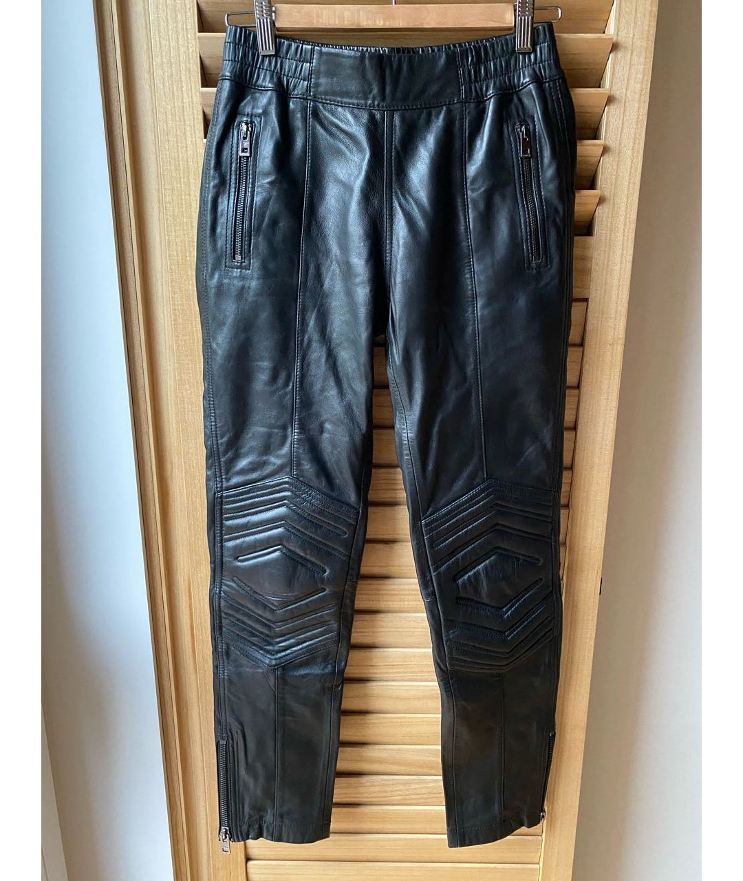 ZADIG & VOLTAIRE Черные кожаные прямые брюки, фото 6