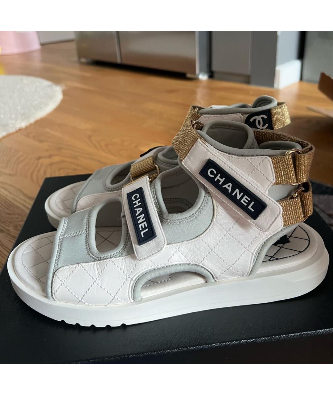 CHANEL Белые кожаные сандалии, фото 9