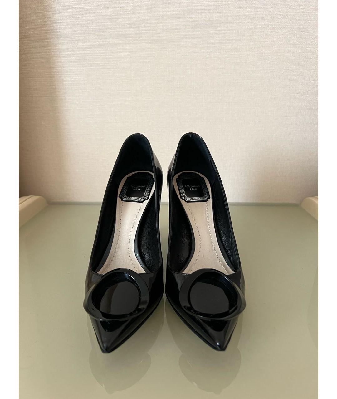 CHRISTIAN DIOR Черные туфли из лакированной кожи, фото 2