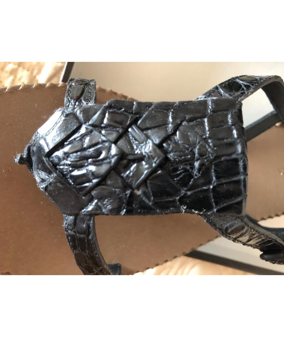 BOTTEGA VENETA Черные сандалии из экзотической кожи, фото 8