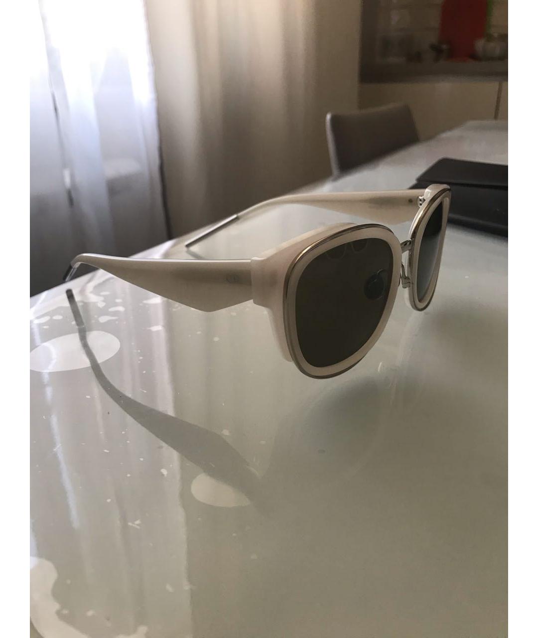 CHRISTIAN DIOR Белые пластиковые солнцезащитные очки, фото 2