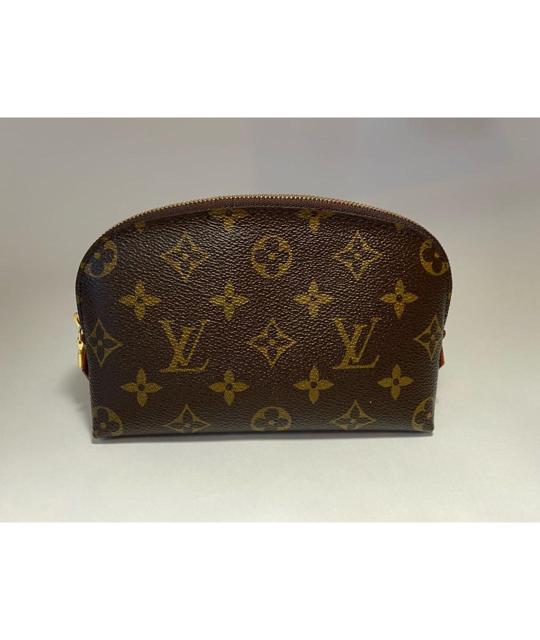LOUIS VUITTON Коричневая косметичка из искусственной кожи, фото 8