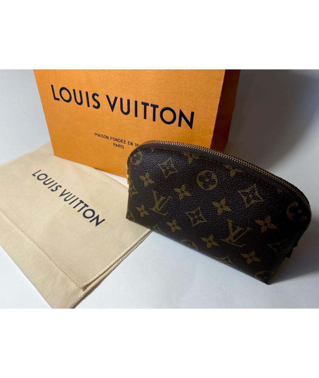 LOUIS VUITTON Коричневая косметичка из искусственной кожи, фото 7
