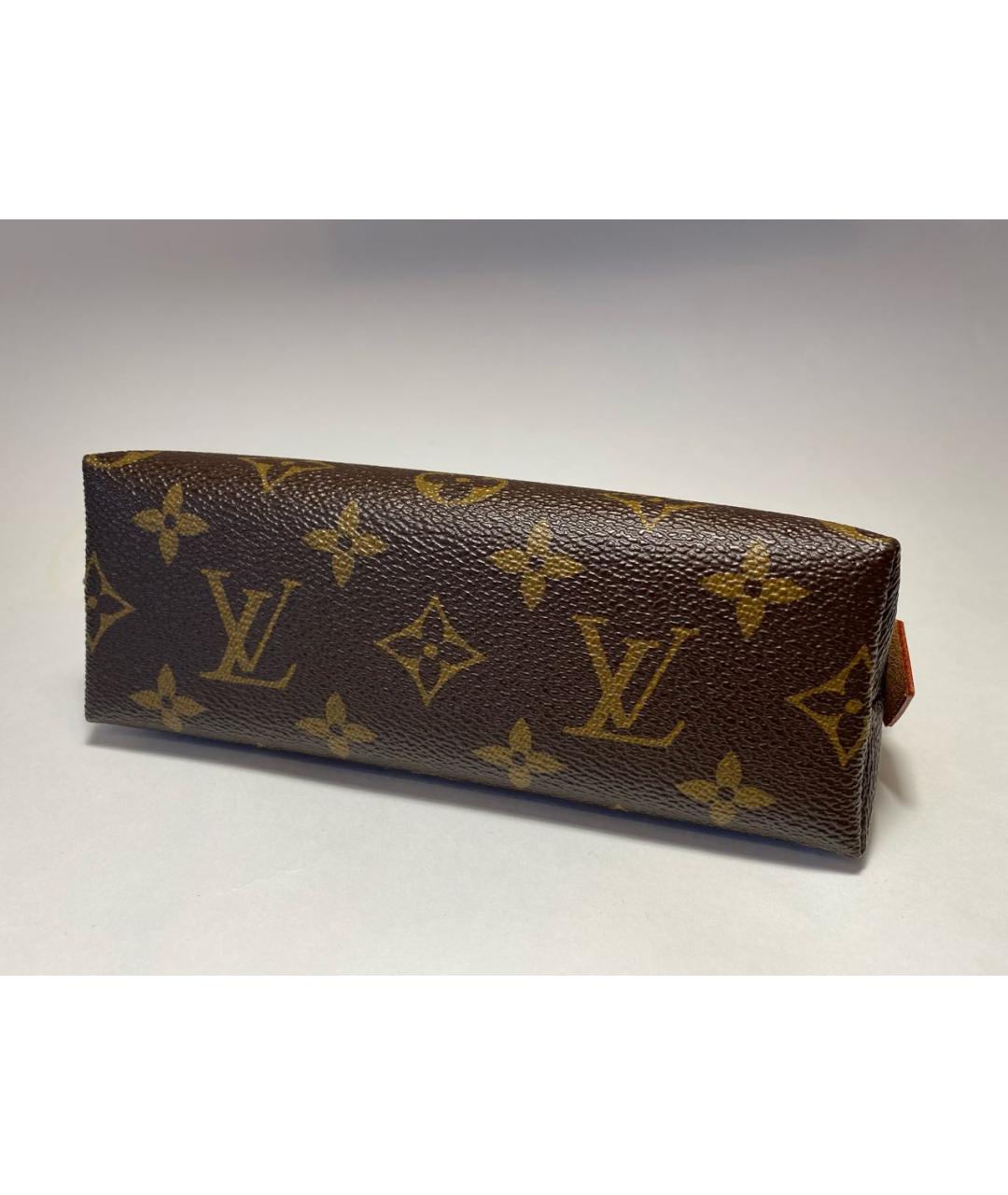 LOUIS VUITTON Коричневая косметичка из искусственной кожи, фото 6