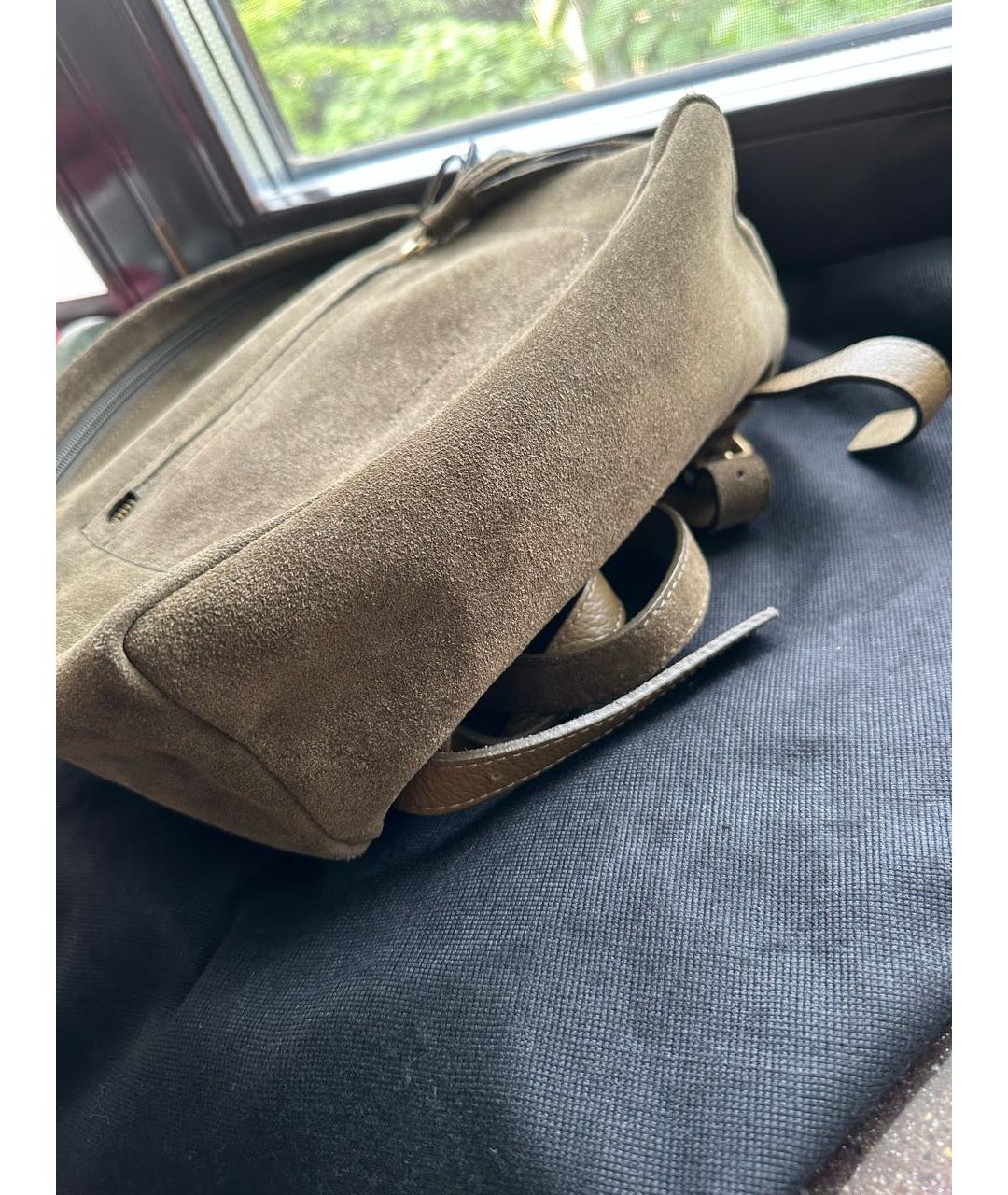 COCCINELLE Хаки замшевый рюкзак, фото 3