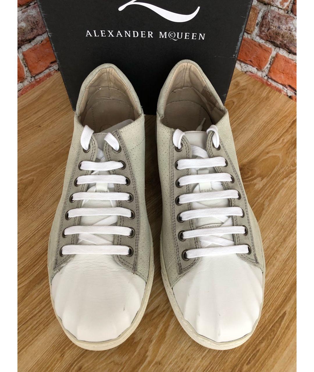 MCQ ALEXANDER MCQUEEN Серые кожаные низкие кроссовки / кеды, фото 2