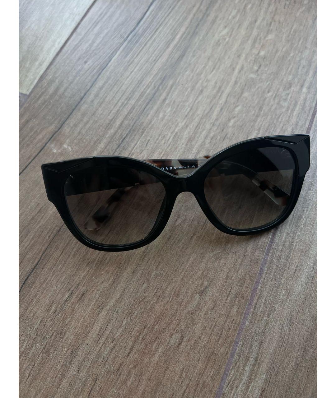 PRADA Черные пластиковые солнцезащитные очки, фото 8