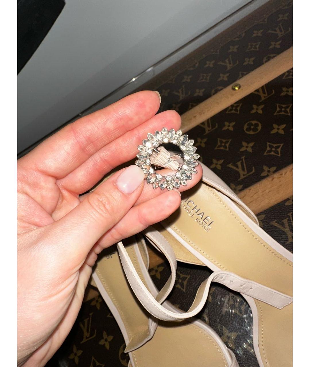 MICHAEL MICHAEL KORS Бежевые кожаные босоножки, фото 6