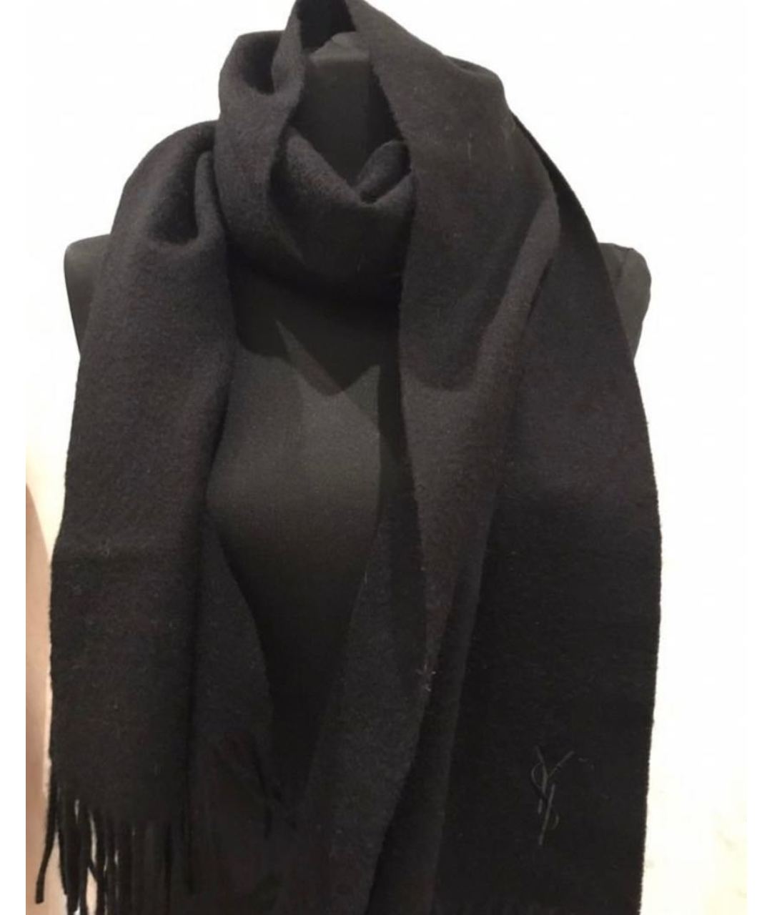 YVES SAINT LAURENT VINTAGE Черный кашемировый шарф, фото 4