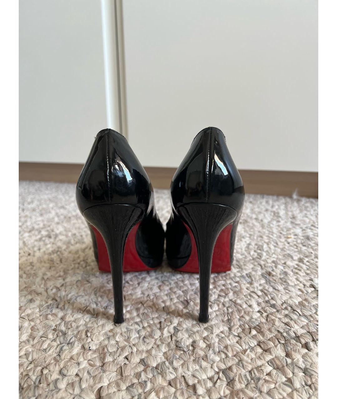 CHRISTIAN LOUBOUTIN Черные туфли из лакированной кожи, фото 4