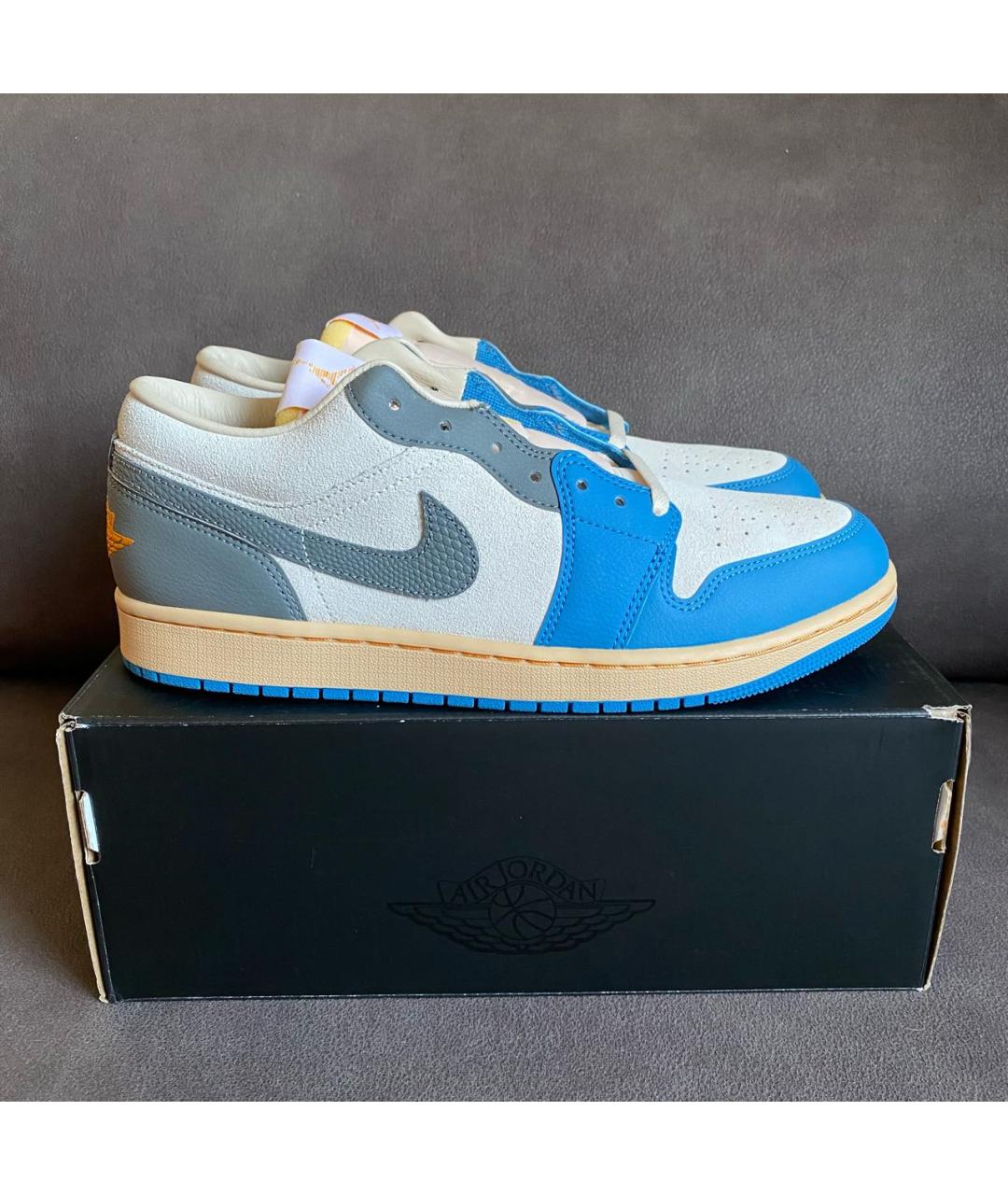 JORDAN Голубые кожаные низкие кроссовки / кеды, фото 4