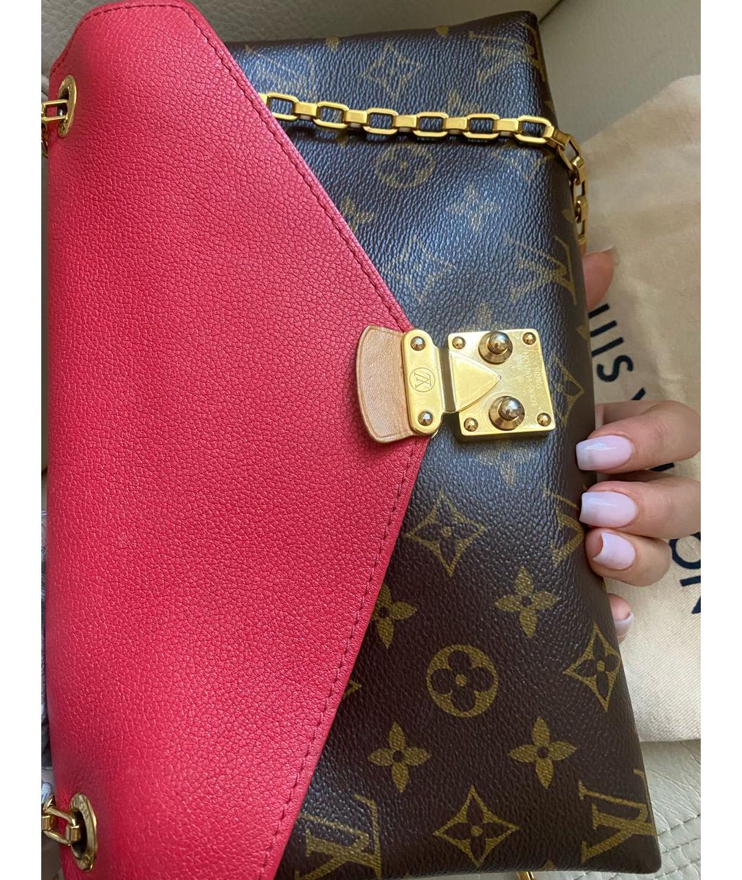 LOUIS VUITTON Красная кожаная сумка через плечо, фото 4