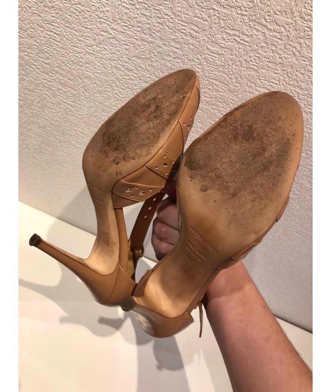 SERGIO ROSSI Бежевые туфли из лакированной кожи, фото 5