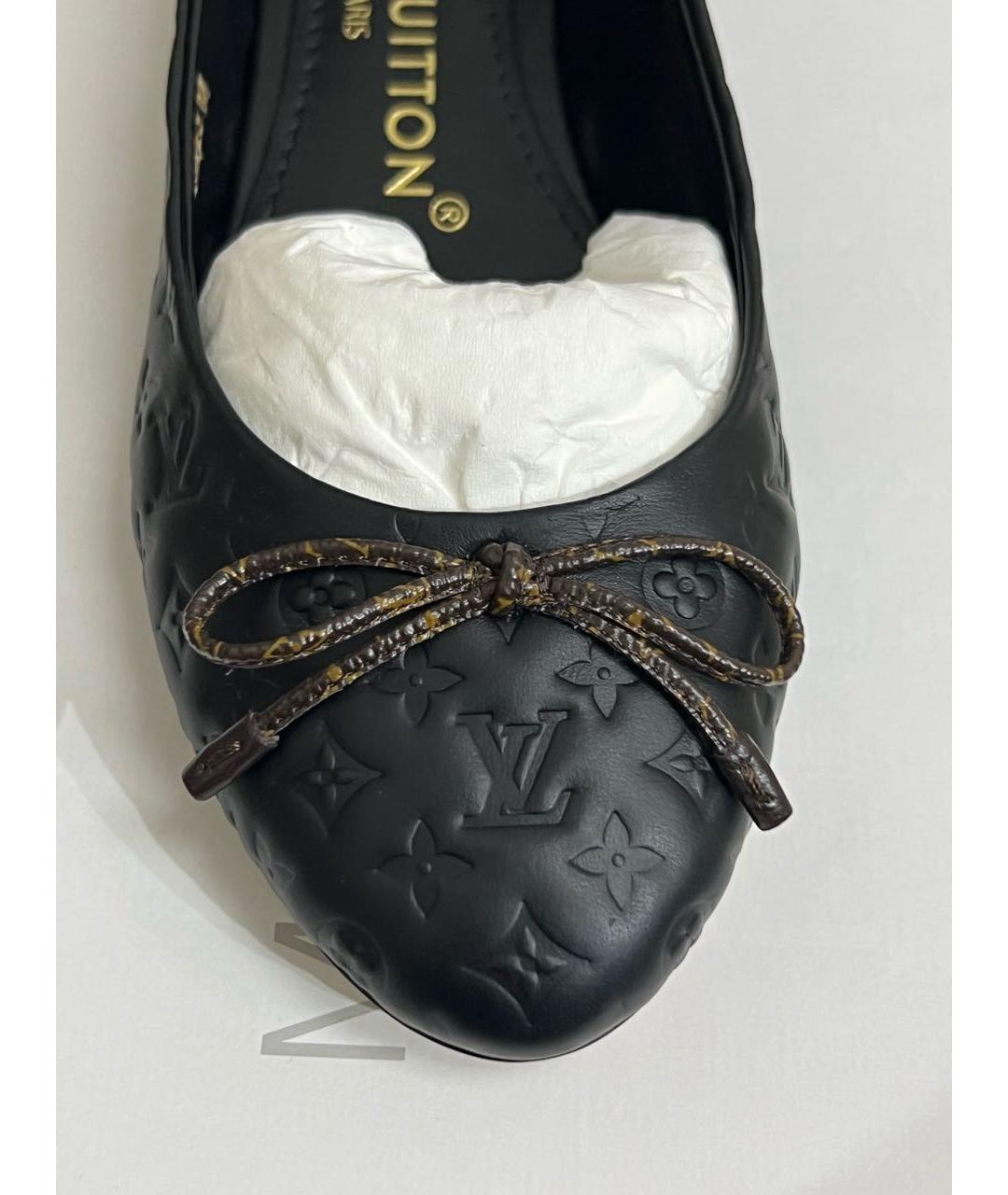 LOUIS VUITTON Черные кожаные балетки, фото 6