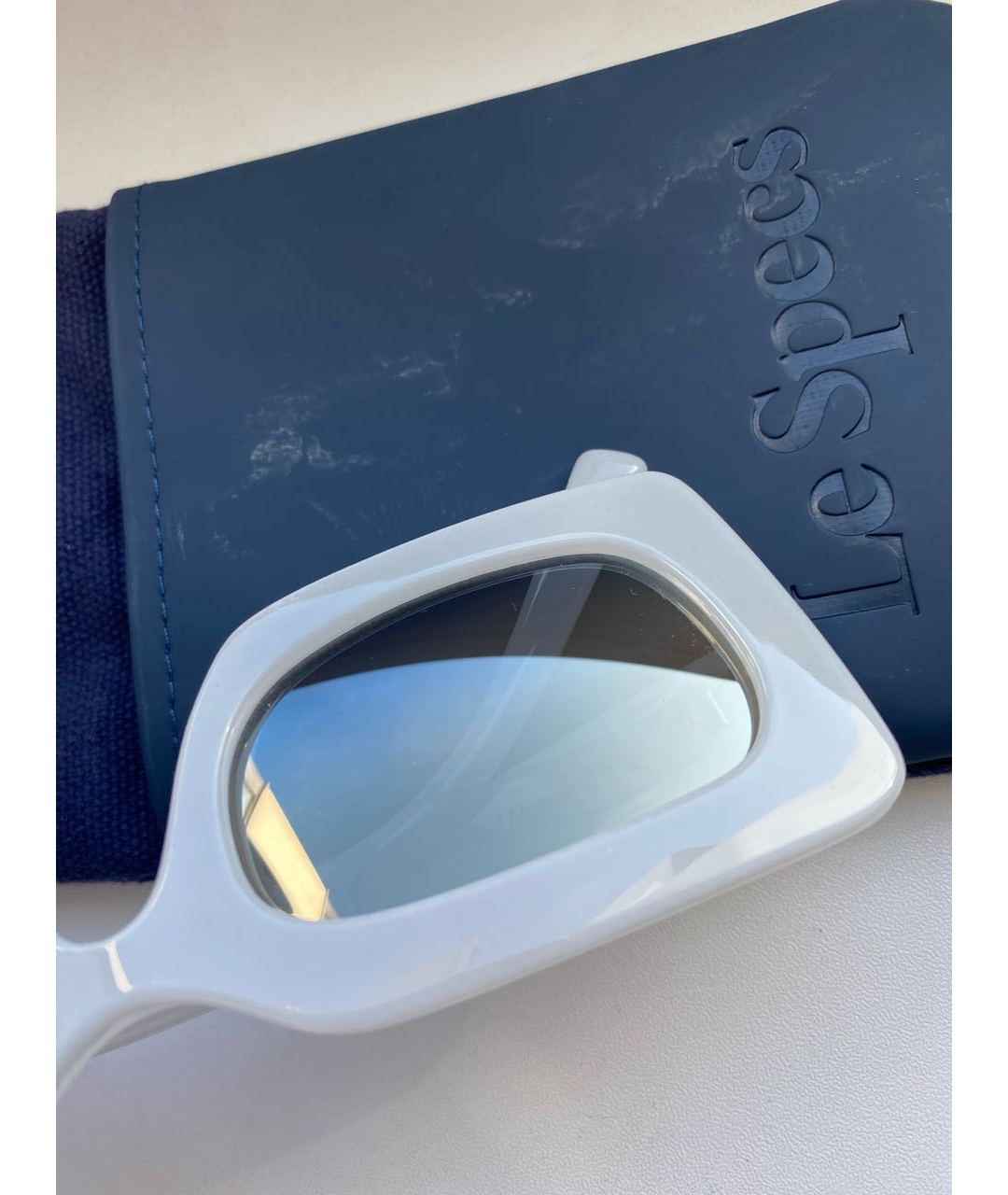 LE SPECS Белые пластиковые солнцезащитные очки, фото 8