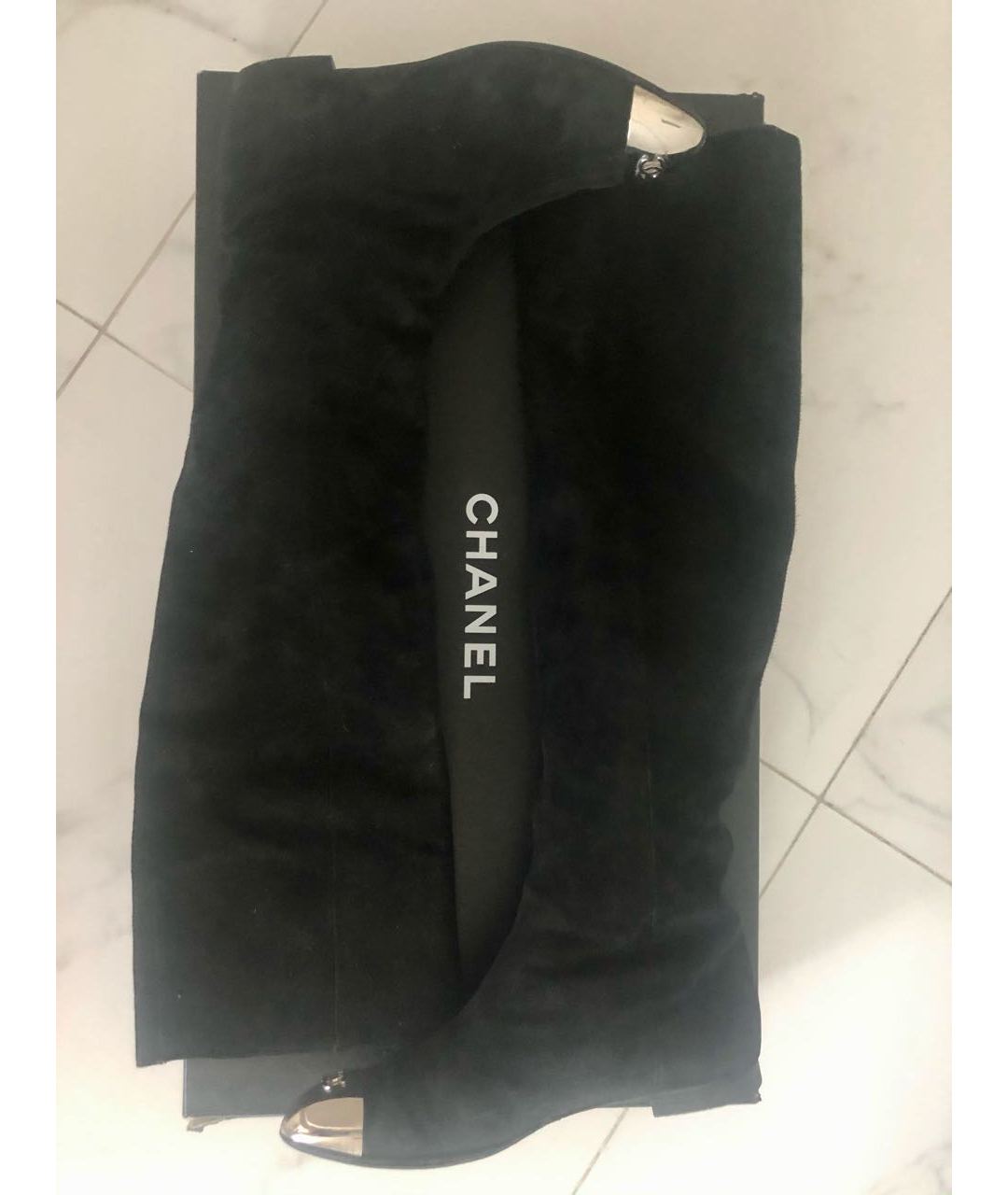 CHANEL PRE-OWNED Черные замшевые ботфорты, фото 7