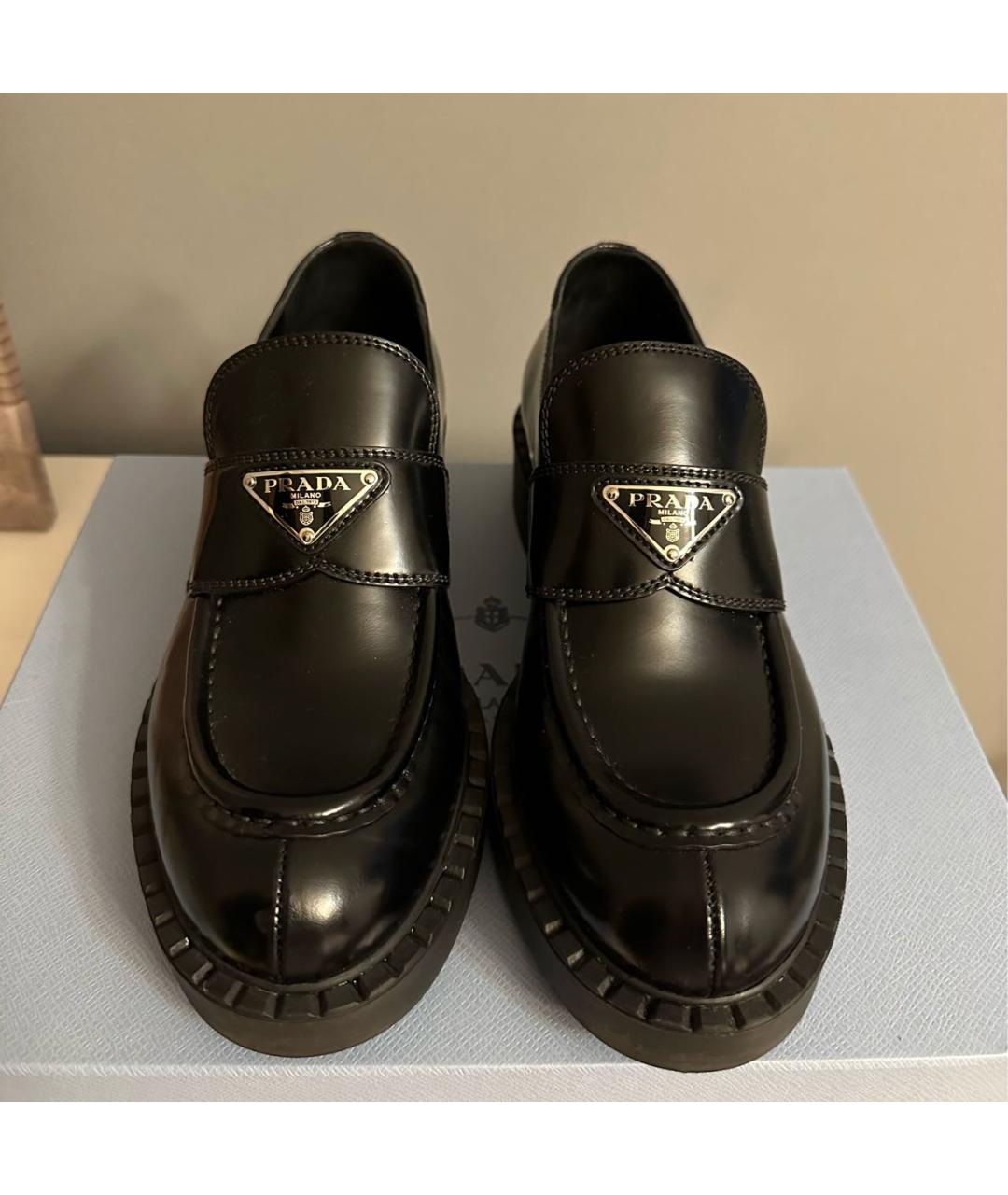 PRADA Черные кожаные лоферы, фото 2