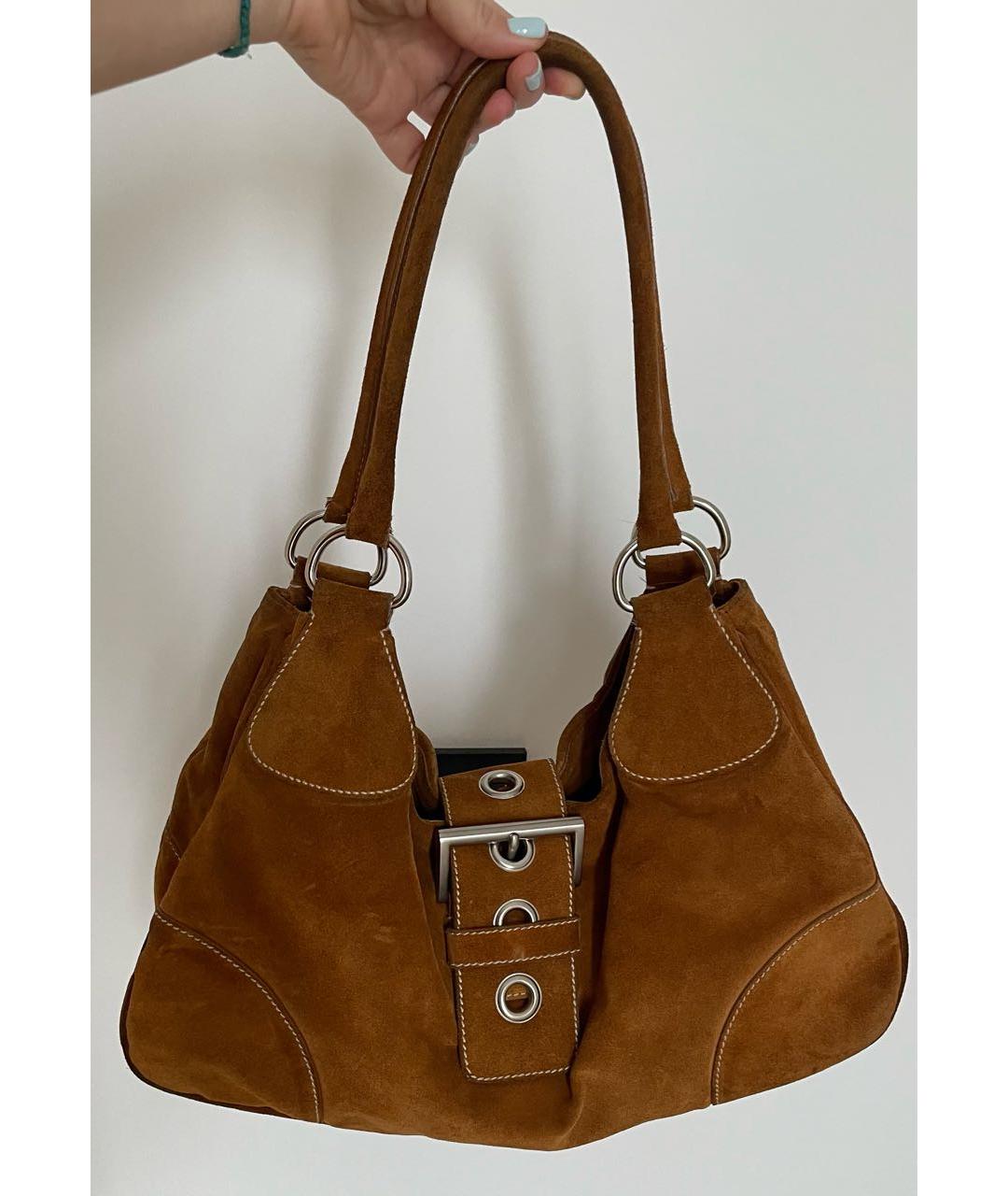 PRADA Коричневая замшевая сумка с короткими ручками, фото 3