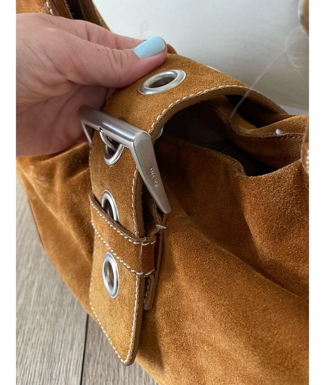 PRADA Коричневая замшевая сумка с короткими ручками, фото 4
