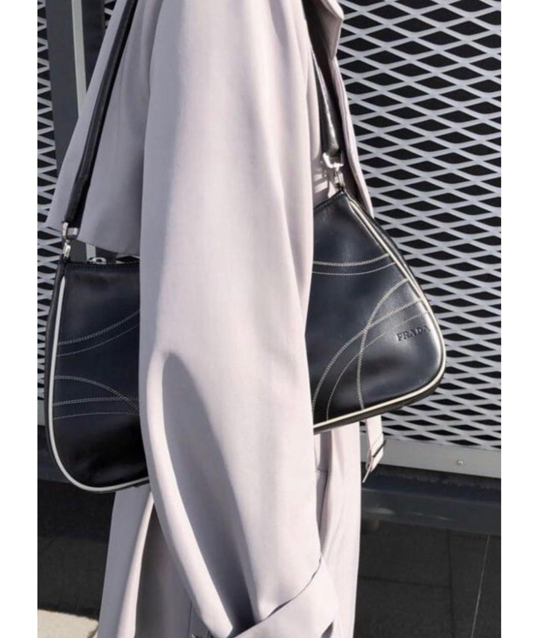PRADA VINTAGE Черная кожаная сумка с короткими ручками, фото 6