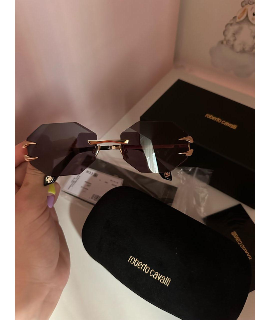 ROBERTO CAVALLI Черные металлические солнцезащитные очки, фото 3