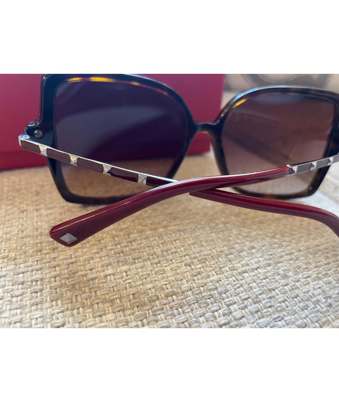 VALENTINO Коричневые пластиковые солнцезащитные очки, фото 5