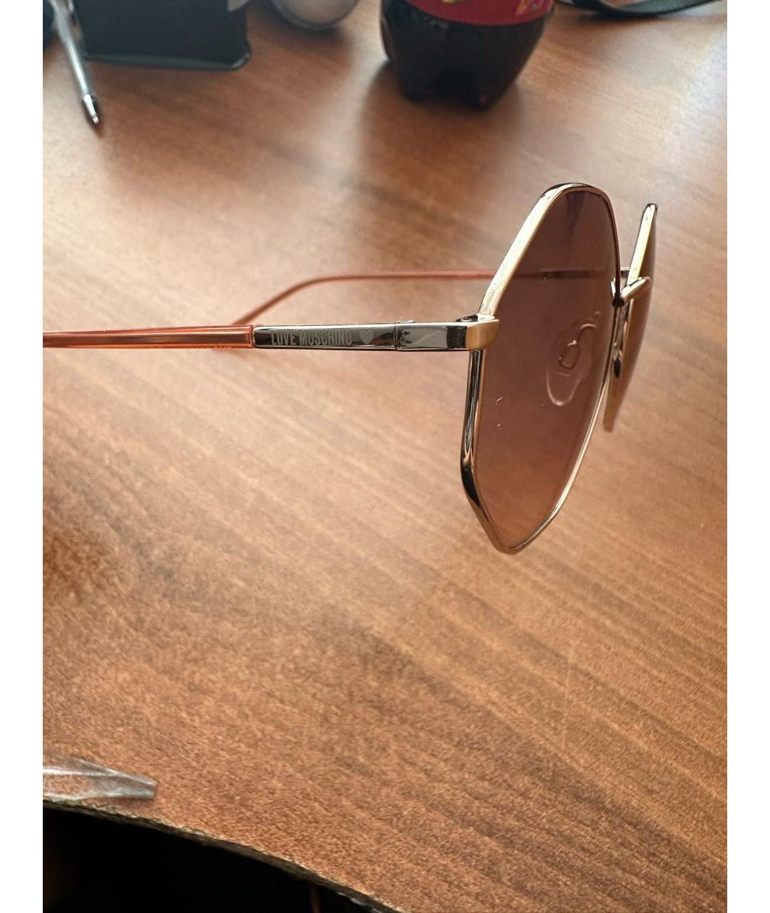 LOVE MOSCHINO Коричневые металлические солнцезащитные очки, фото 3