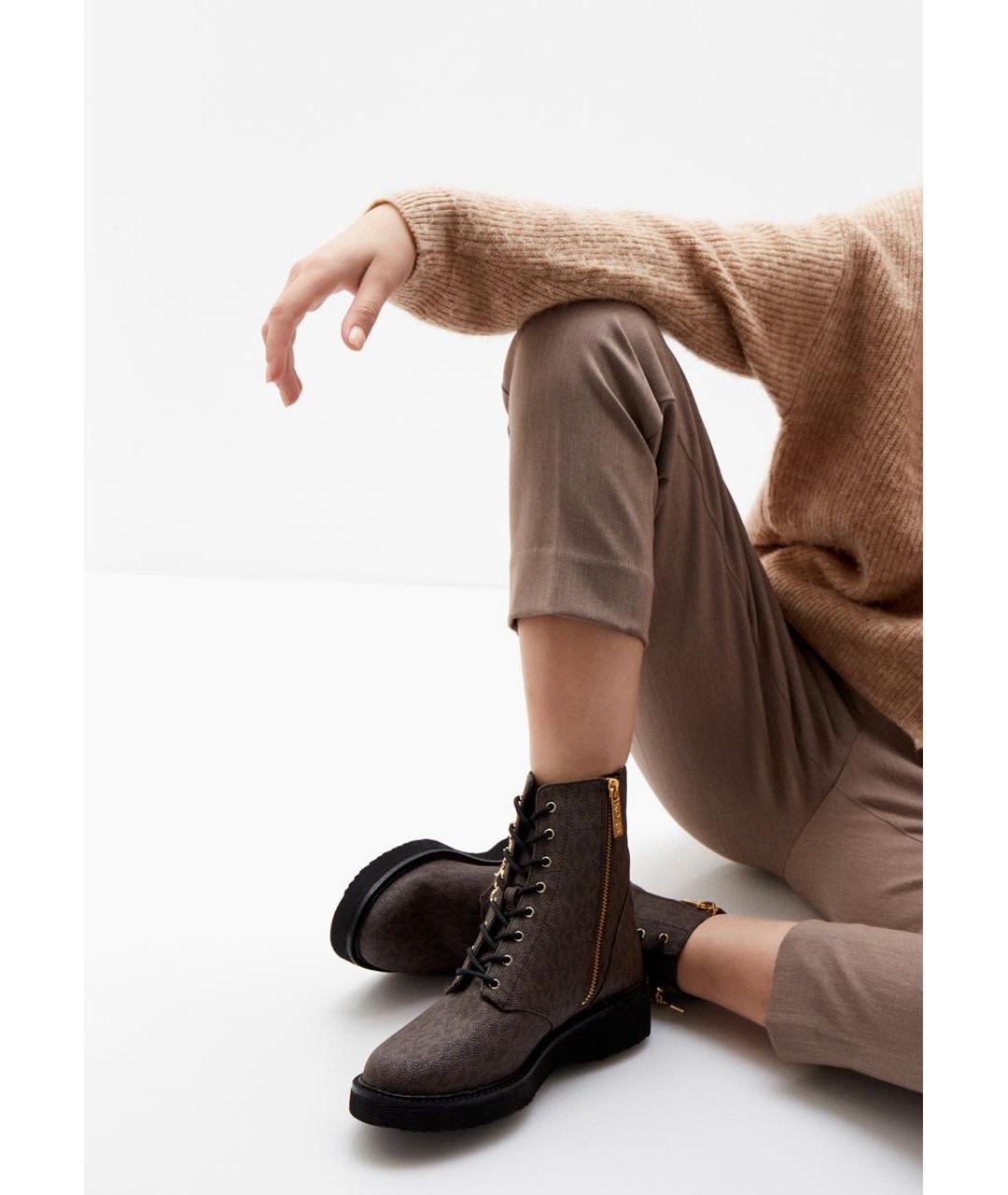 MICHAEL KORS Коричневые ботинки из искусственной кожи, фото 5