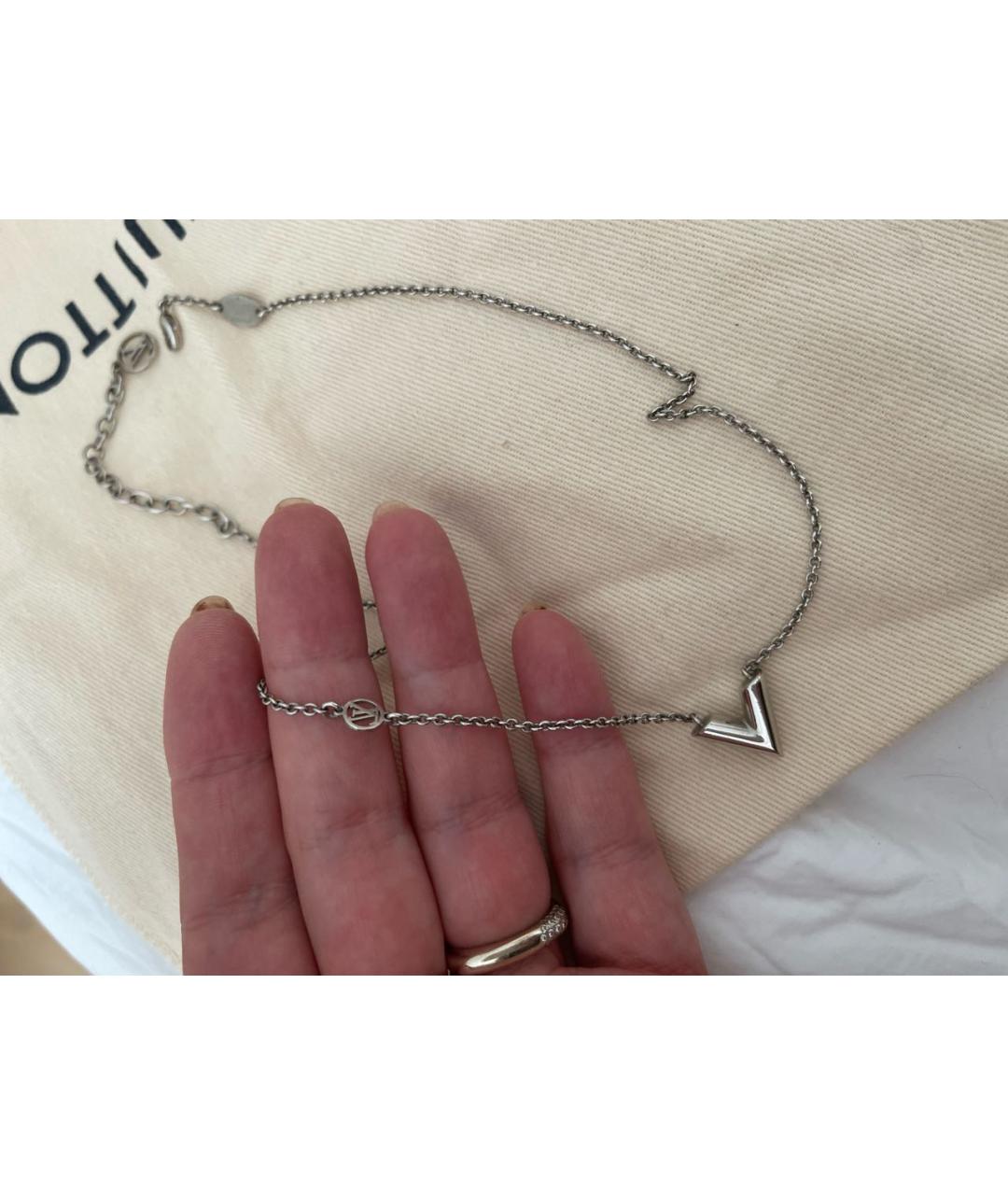 LOUIS VUITTON Серебрянный металлический кулон, фото 2