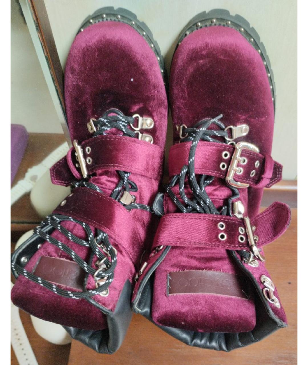 JIMMY CHOO Бордовые бархатные ботинки, фото 3