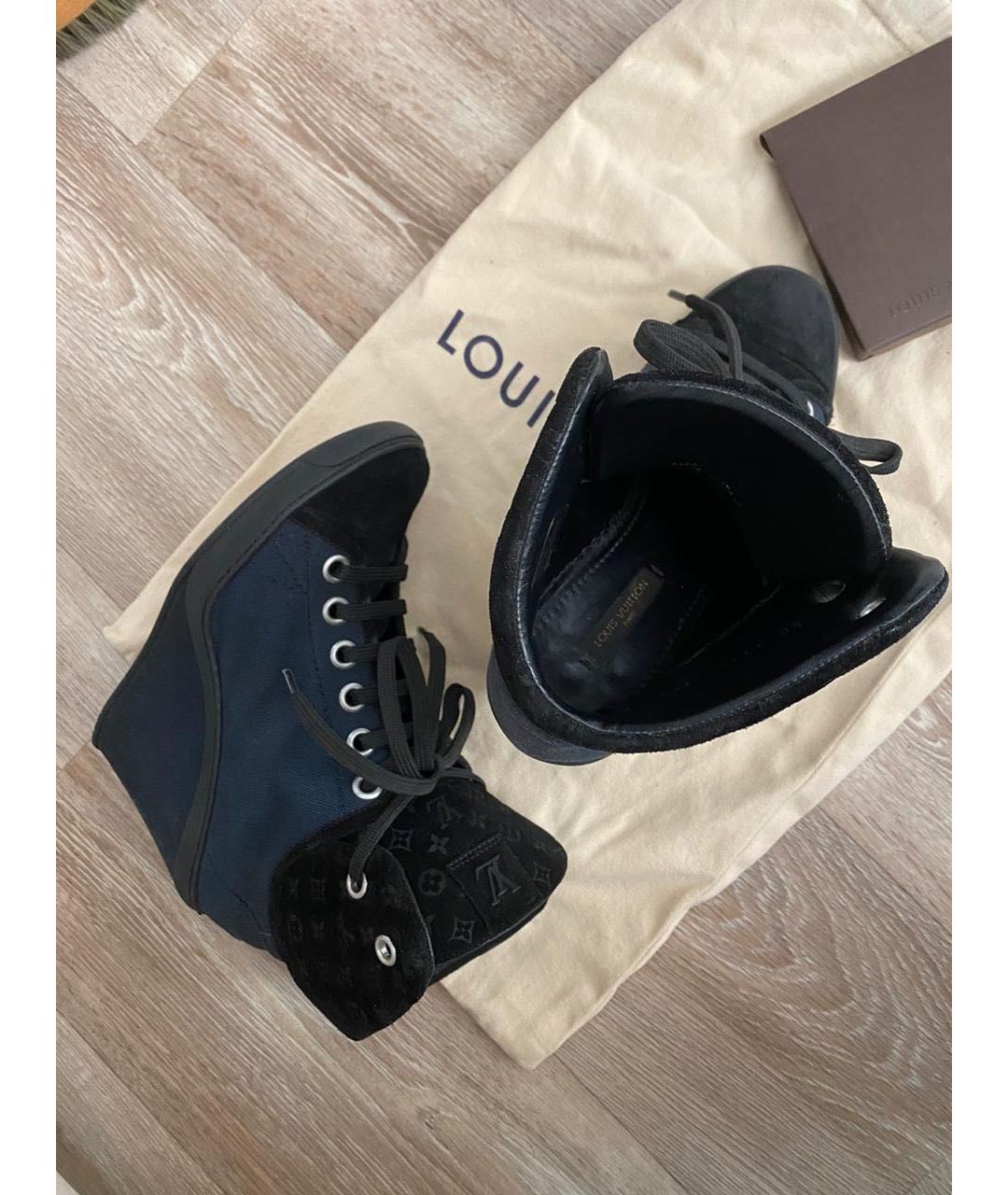 LOUIS VUITTON PRE-OWNED Синие текстильные ботинки, фото 2