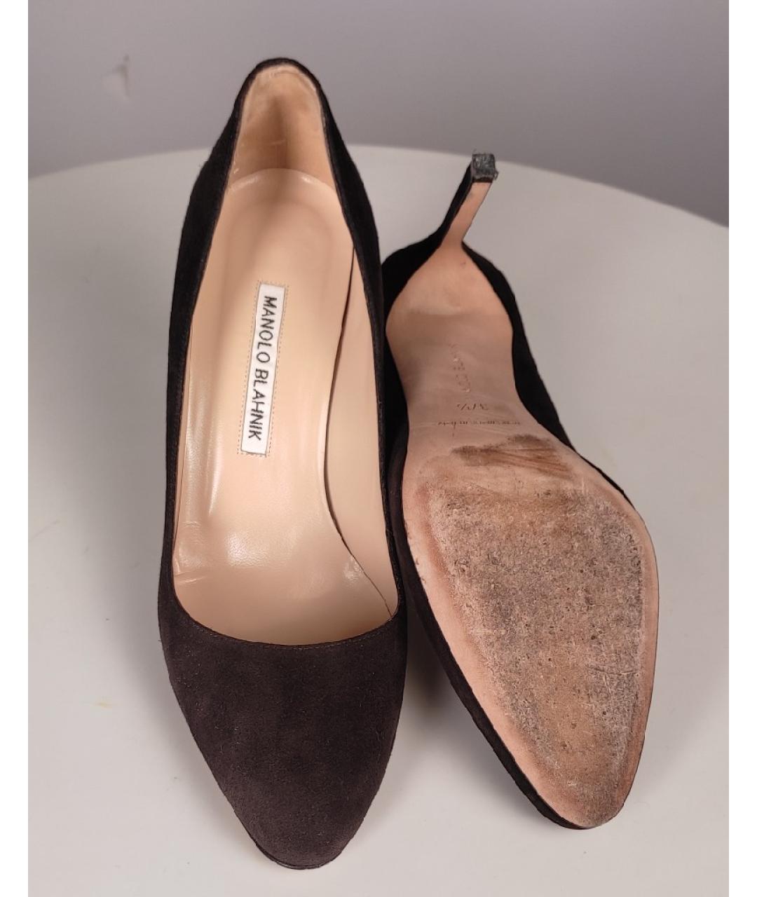MANOLO BLAHNIK Коричневые замшевые туфли, фото 5